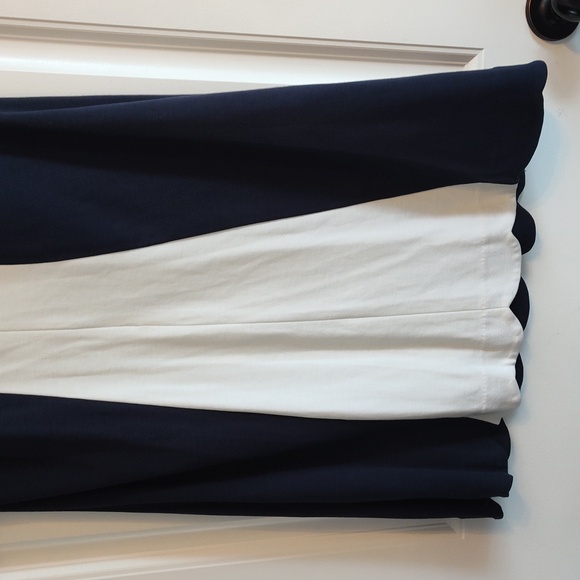 Crown & Ivy Woman Dress - Picture 6 of 9